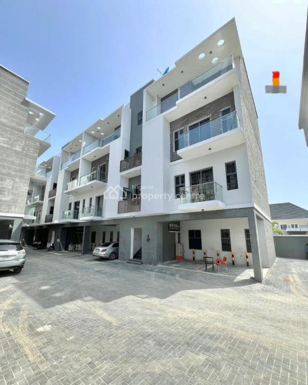 For Sale 2 Bedroom Penthouse, Freedom Way, Lekki Phase 1, Lekki, Lagos