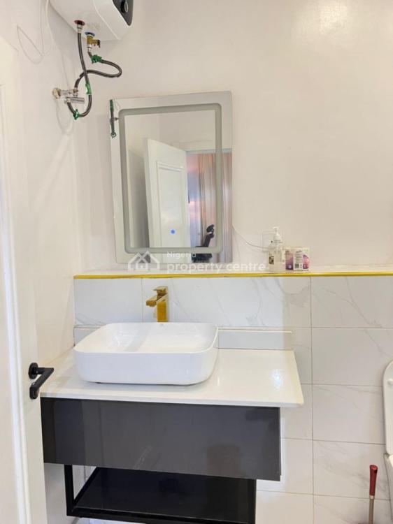 Mia Luxurious 3 Bedroom Apartment with Dazzling City Views, Admiralty Way,, Lekki Phase 1, Lekki, Lagos, Flat / Apartment Short Let