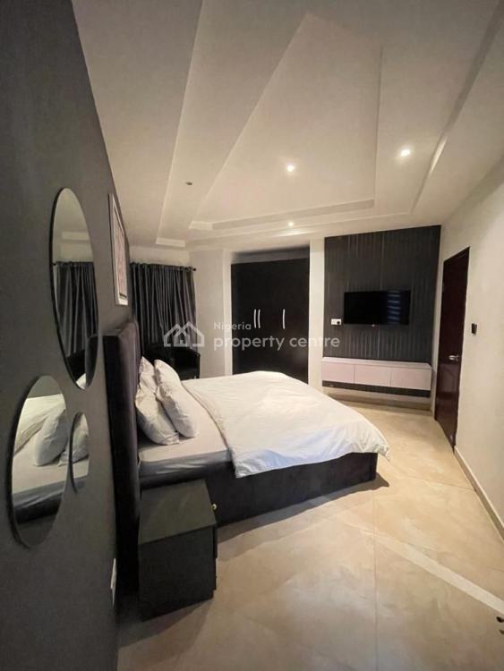 Beautiful Six (6) Bedrooms Available for Your Booking, Lekki Phase 1, Lekki, Lagos, House Short Let