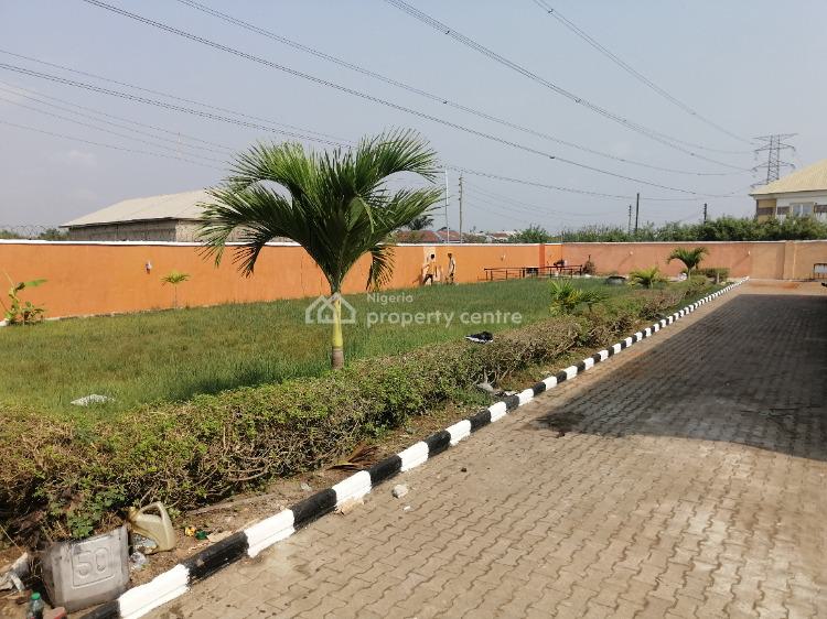 4 Bedrooms Bungalow Sitting on 1,036sqm of Land, Badore, Ajah, Lagos, Detached Bungalow for Sale