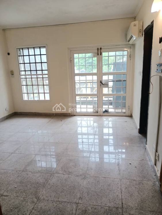 For Rent Neat & Decent 3 Bedroom Victoria Island (VI