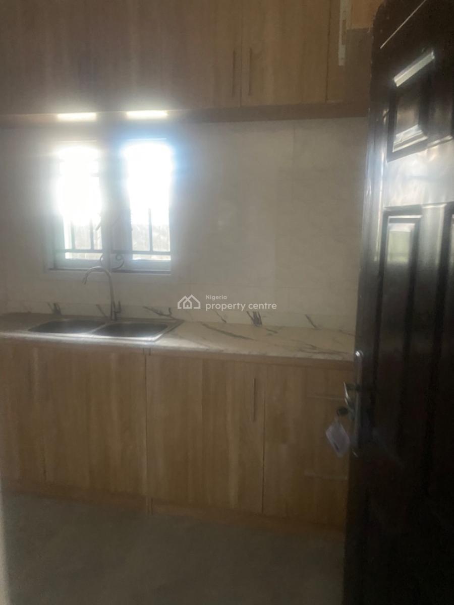 Luxuriously 2 Bedroom  Flat with Excellent Finishing, Dosumu Street, No. 4, Taiye Close Abijo Gra, Abijo, Lekki, Lagos, House for Rent
