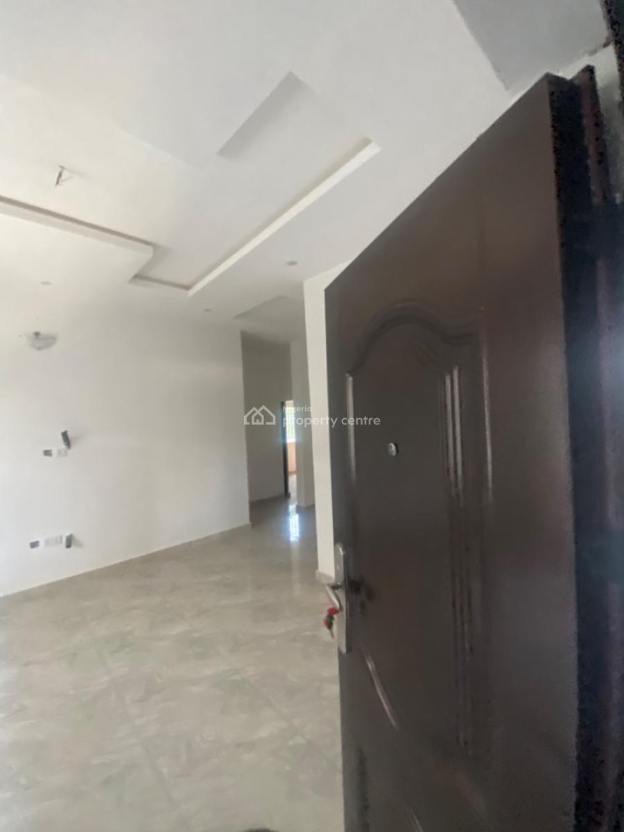 Luxuriously 2 Bedroom  Flat with Excellent Finishing, Dosumu Street, No. 4, Taiye Close Abijo Gra, Abijo, Lekki, Lagos, House for Rent
