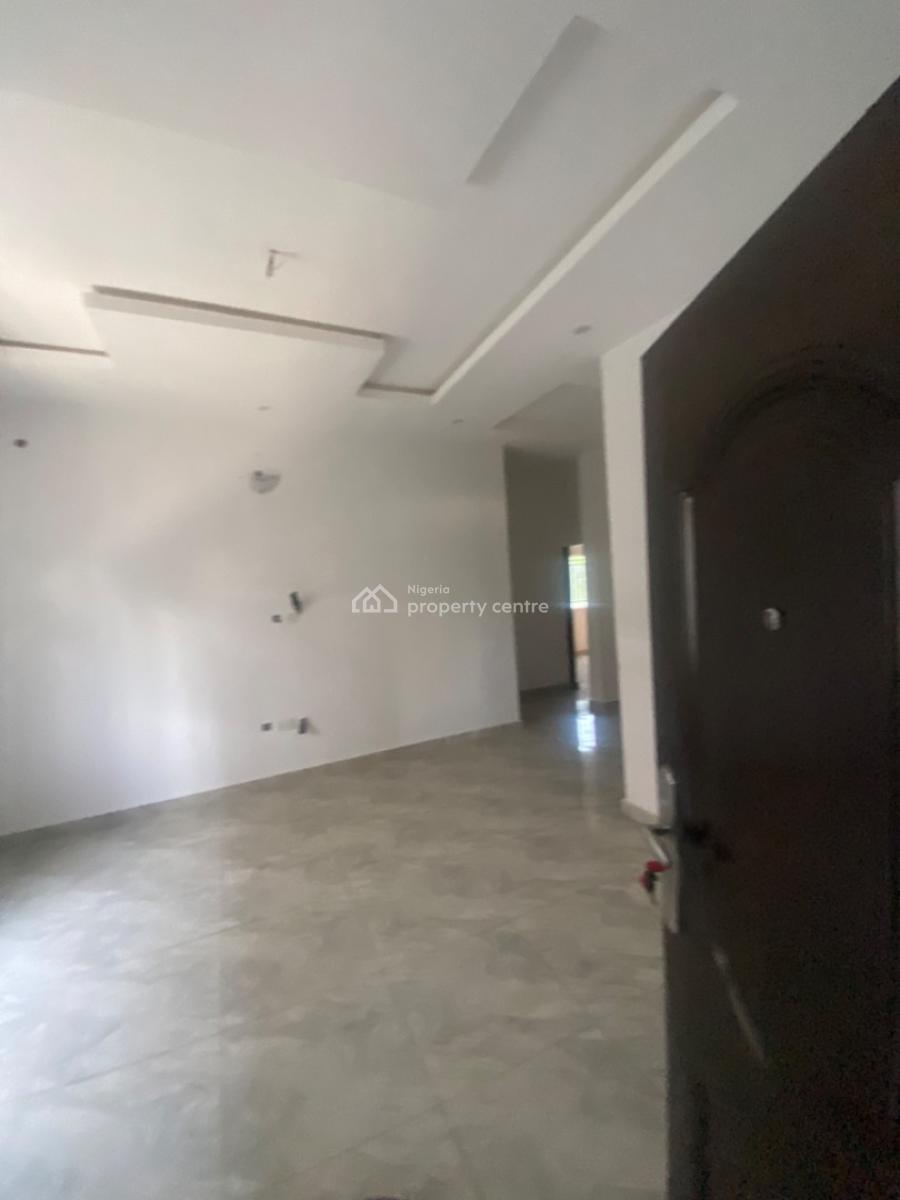 Luxuriously 2 Bedroom  Flat with Excellent Finishing, Dosumu Street, No. 4, Taiye Close Abijo Gra, Abijo, Lekki, Lagos, House for Rent