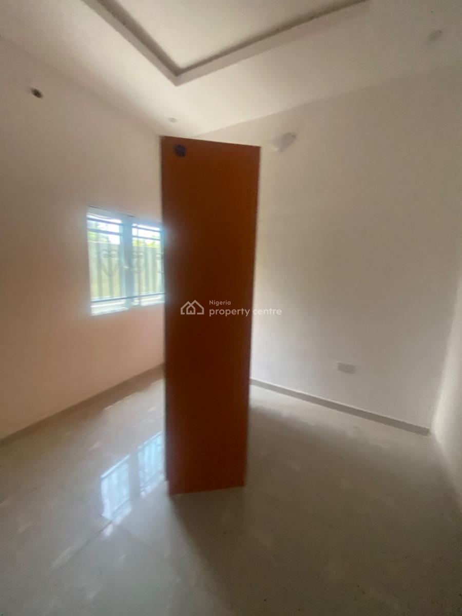 Luxuriously 2 Bedroom  Flat with Excellent Finishing, Dosumu Street, No. 4, Taiye Close Abijo Gra, Abijo, Lekki, Lagos, House for Rent