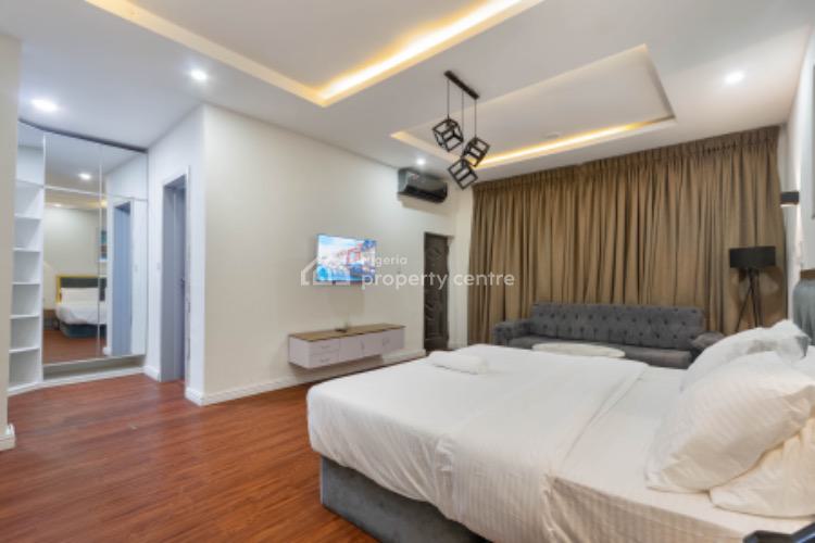 4bedroom Terrace, Orchid Road, Lekki, Lagos, Hotel / Guest House Short Let