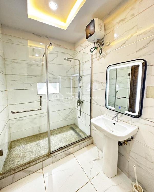 Cozy 2 Bedroom Apartment, Banana Island Road, Ikoyi, Lagos, Flat / Apartment Short Let
