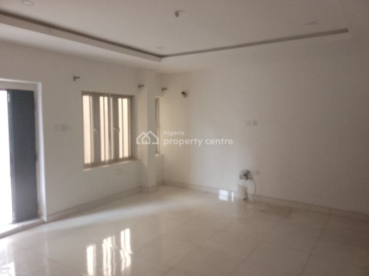 Mini Flat, Off Kilo, Ogunlana, Surulere, Lagos, House for Rent