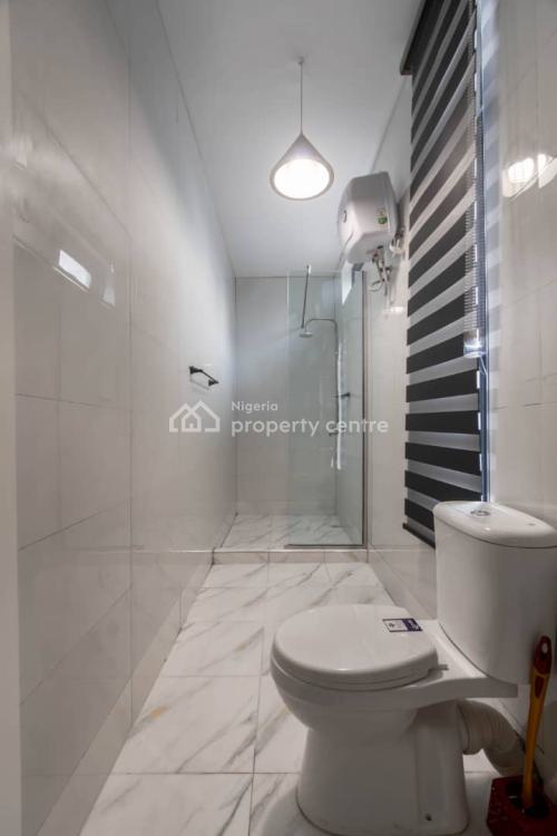 Book This 2 Bedrooms Spacious Luxurious Highrise Apartment, Rock Drive Road, Lekki Phase 1, Lekki, Lagos, Flat / Apartment Short Let