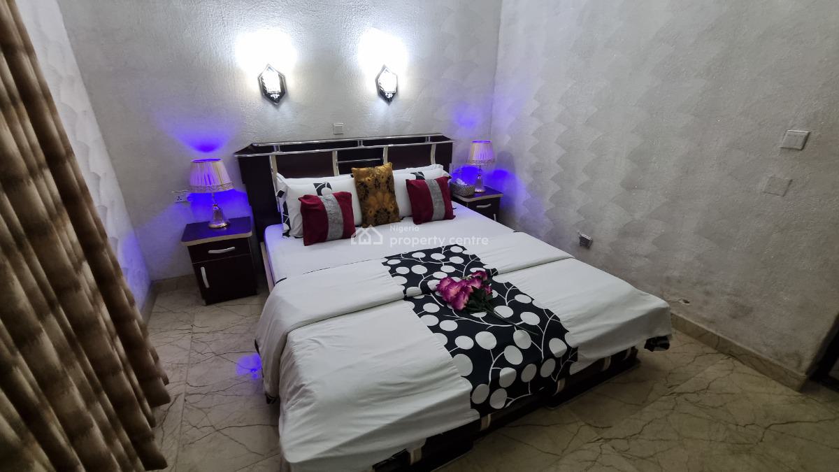 Executive 2 Bedrooms Apartment All Ensuite (room 7), 22, Sule Abuka Street, Opebi, Ikeja, Lagos, Flat / Apartment Short Let