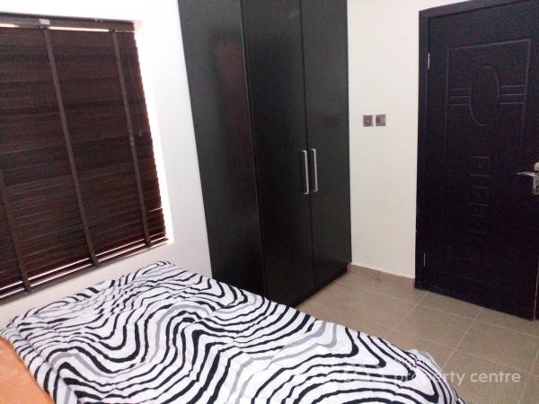 Fully Furnished and Serviced One (1) Bedroom Apartment, Bricks Court, Orchid Hotel Road, Lekki, Lagos, Mini Flat (room and Parlour) Short Let