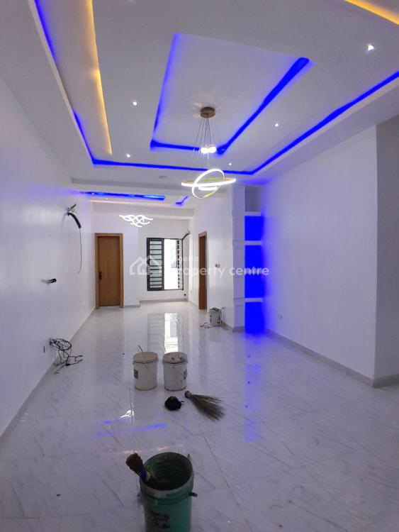 Two Bedrooms Apartment, Ilasan, Back of Enyo Filling Station, Ikate Elegushi, Lekki, Lagos, Flat / Apartment for Rent