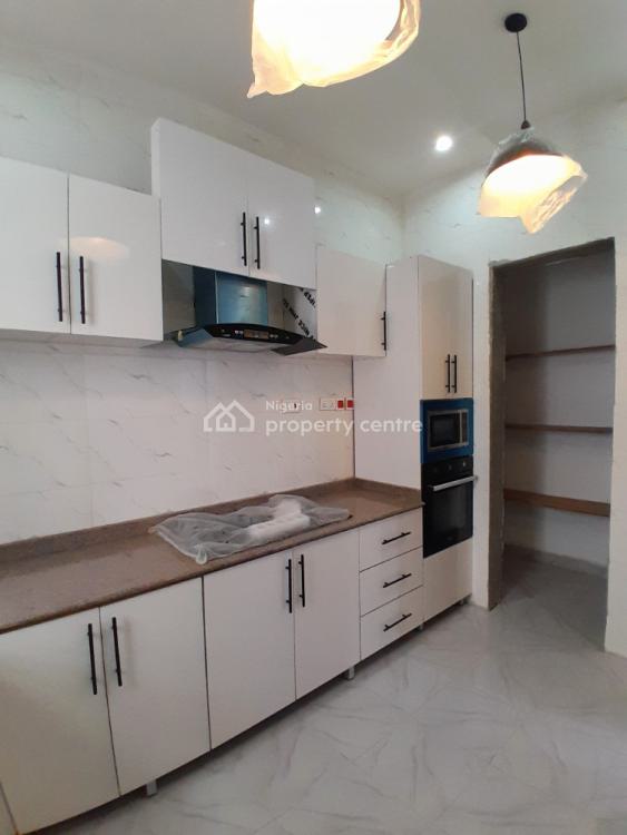 Two Bedrooms Apartment, Ilasan, Back of Enyo Filling Station, Ikate Elegushi, Lekki, Lagos, Flat / Apartment for Rent