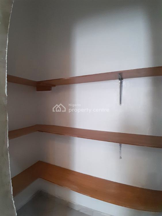 Two Bedrooms Apartment, Ilasan, Back of Enyo Filling Station, Ikate Elegushi, Lekki, Lagos, Flat / Apartment for Rent