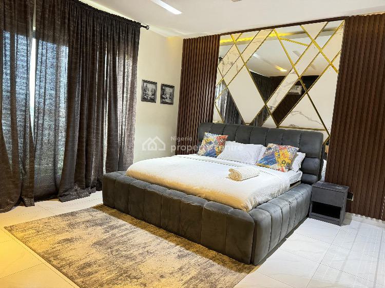 Luxury 3 Bedrooms with City View, Ps5, Pool & Gym, Lekki, Lagos, Flat / Apartment Short Let