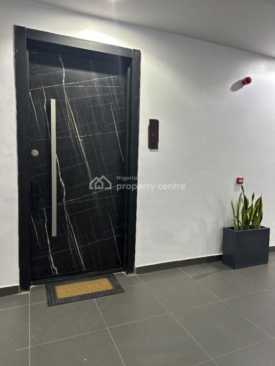 2 Bedrooms Apartment, Signature Residences, Plot 30, Block 4, Ibiyinka Salvador Street, Lekki Phase 1, Lekki, Lagos, Flat / Apartment Short Let