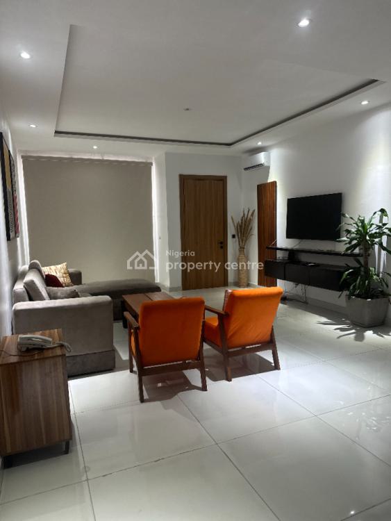 2 Bedrooms Apartment, Signature Residences, Plot 30, Block 4, Ibiyinka Salvador Street, Lekki Phase 1, Lekki, Lagos, Flat / Apartment Short Let