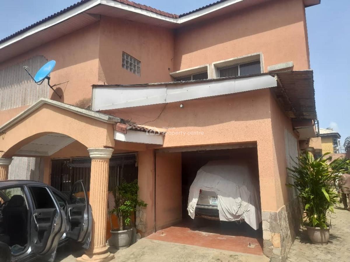 Luxurious Living Awaits: Exquisite 4-bedroom Home, Abudu Cl., By Our Saviour Str., Ologolo, Lekki, Lagos, Detached Duplex for Sale