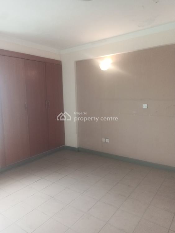For Rent Serviced 3 Bedroom Apartment With Bq, 24hrs Light Pool, South