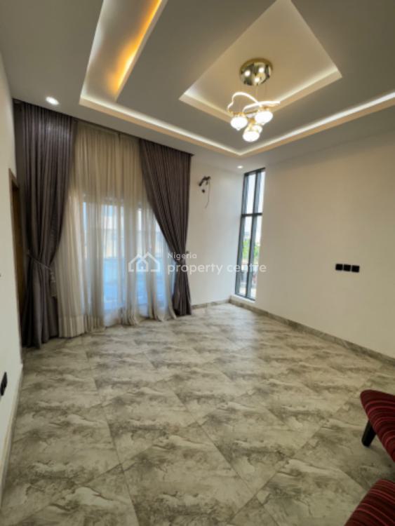 Exquisite 2 Bedrooms Apartment, Lekki Scheme 2, Abraham Adesanya, Ajah, Lagos, Flat / Apartment for Sale