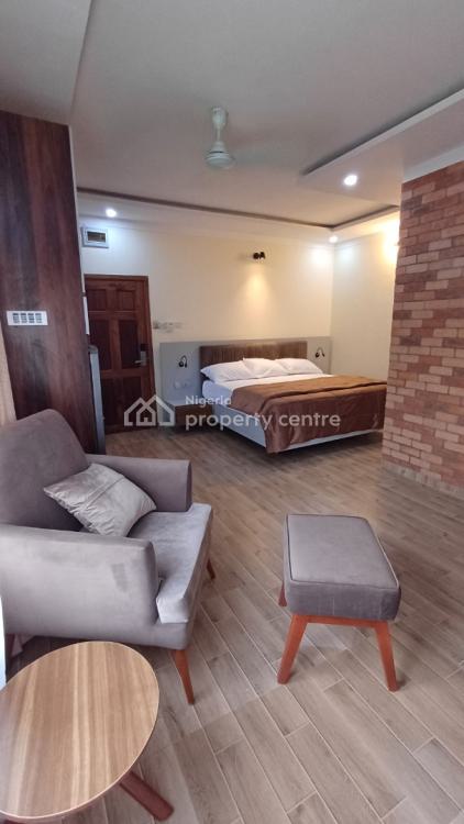 Luxury Studio Apartment, Box 55 Plaza, Old Airport Road, Thinkers Corner, Enugu, Enugu, Flat / Apartment Short Let