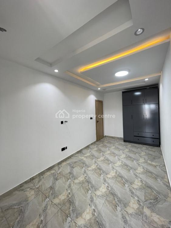 Luxury House, Lekki Phase 2, Lekki, Lagos, Terraced Duplex for Sale