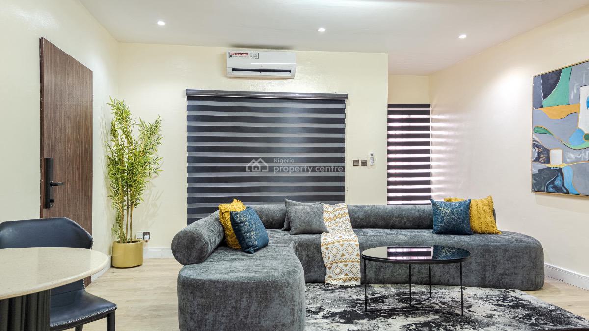 Beautifully Furnished 1 Bedroom Apartment, Lekki Phase 1, Lekki, Lagos, Mini Flat (room and Parlour) Short Let