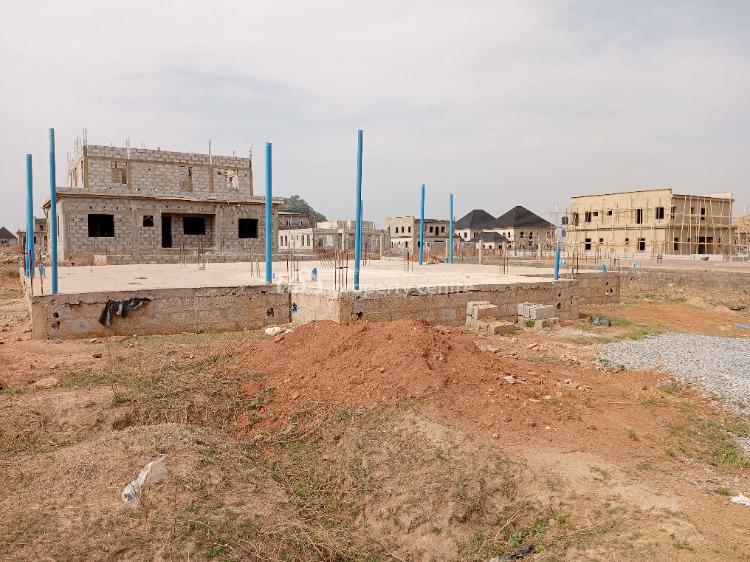 For Sale Estate Land Measuring 600sqm Beside River Park Estate, Seman