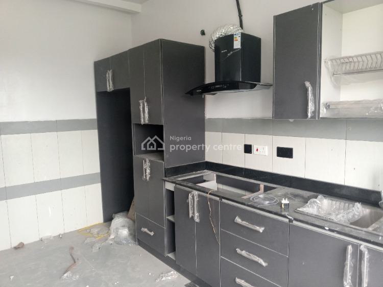 2 Bedroom Flat, Valley View Estate, Ikorodu, Lagos, Flat / Apartment for Rent
