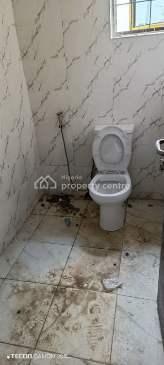 4 Bedrooms Terrace Duplex, Lugbe District, Abuja, Terraced Duplex for Sale