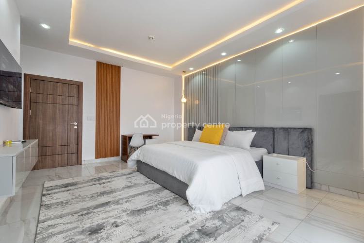 2 Bedroom Luxury Apartment, Periwinkle Estate, Lekki Phase 1, Lekki, Lagos, House Short Let