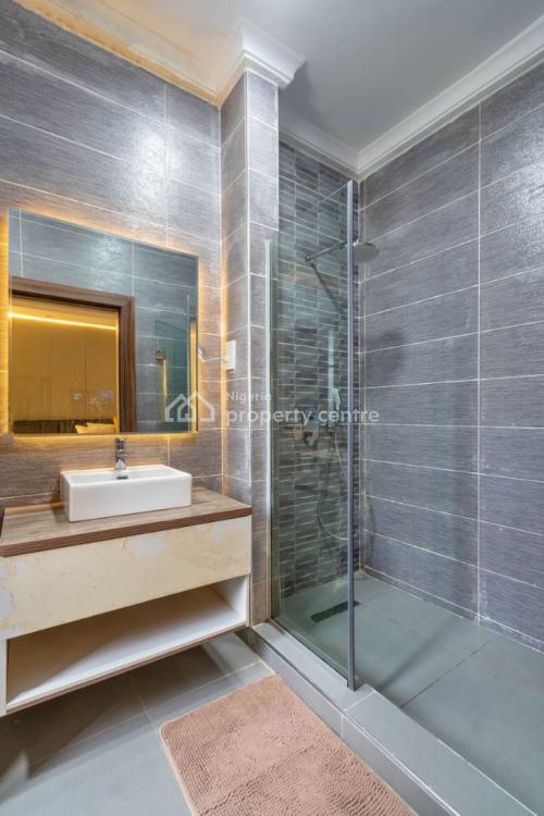 2 Bedroom Luxury Apartment, Periwinkle Estate, Lekki Phase 1, Lekki, Lagos, House Short Let