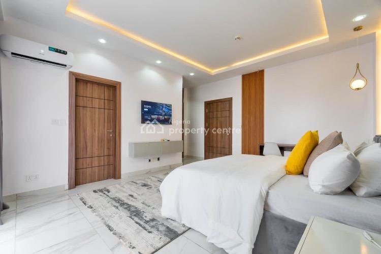 2 Bedroom Luxury Apartment, Periwinkle Estate, Lekki Phase 1, Lekki, Lagos, House Short Let