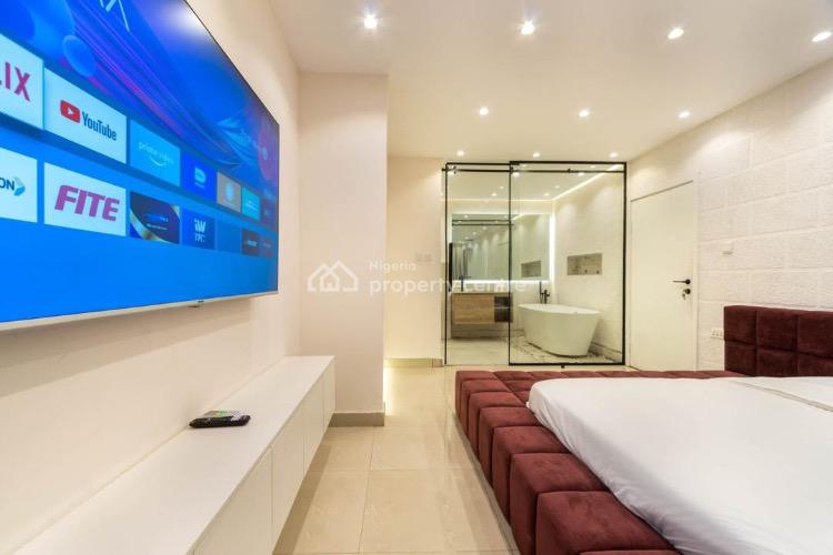 3 Bedroom Waterfront Luxury Apartment, Lekki Phase 1, Lekki, Lagos, House Short Let