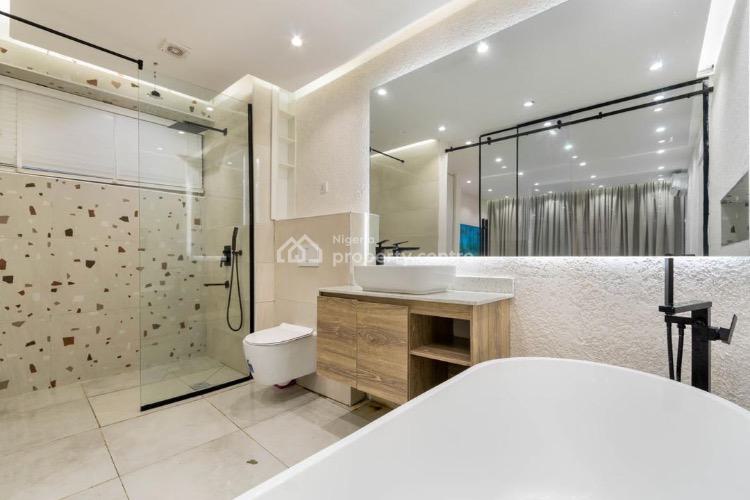 3 Bedroom Waterfront Luxury Apartment, Lekki Phase 1, Lekki, Lagos, House Short Let