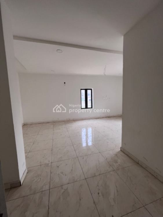 Massive 3 Bedrooms Flat with Bq, Life Camp, Abuja, Flat / Apartment for Sale