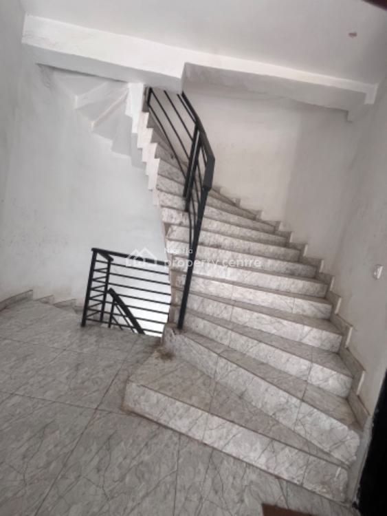 Massive 3 Bedrooms Flat with Bq, Life Camp, Abuja, Flat / Apartment for Sale