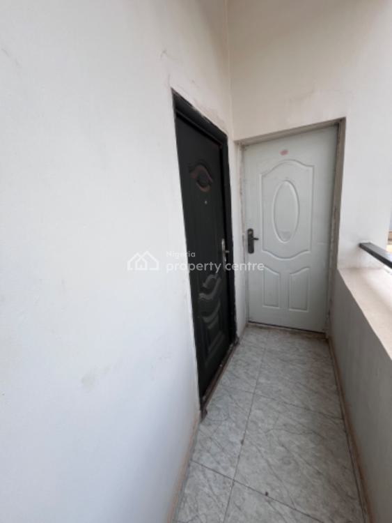 Massive 3 Bedrooms Flat with Bq, Life Camp, Abuja, Flat / Apartment for Sale