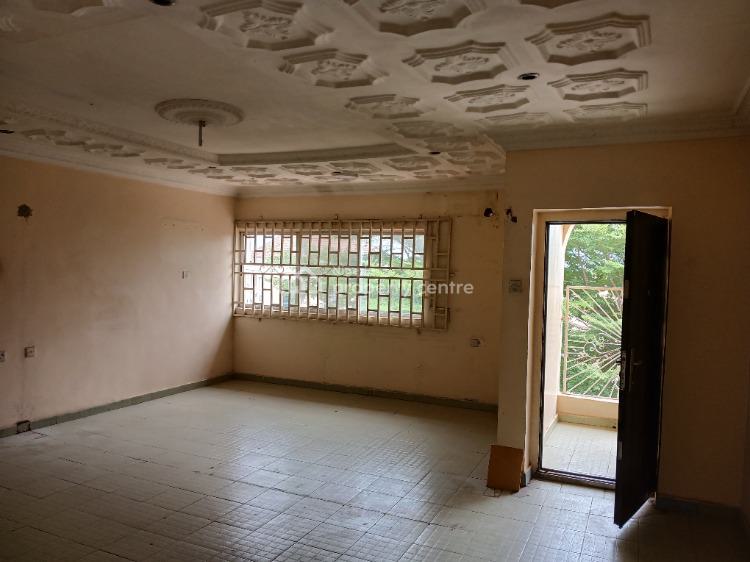 Standard 3 Bedrooms Flat Within a Serene Environment, Utako, Abuja, Flat / Apartment for Rent