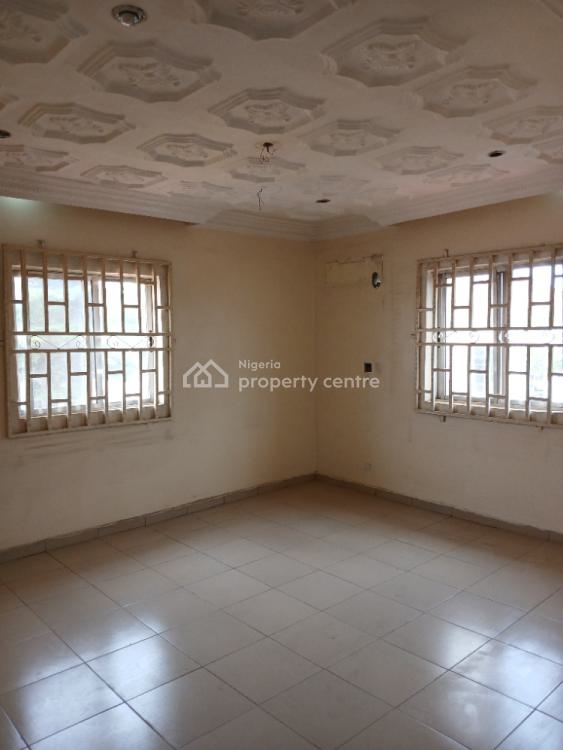 Standard 3 Bedrooms Flat Within a Serene Environment, Utako, Abuja, Flat / Apartment for Rent