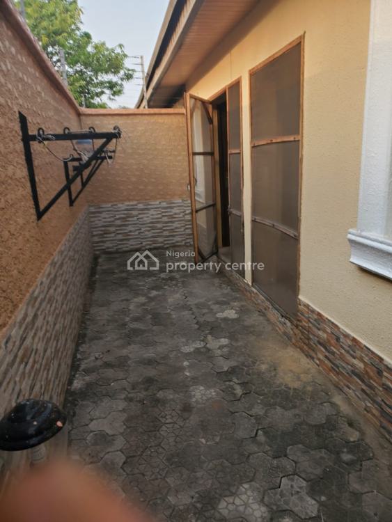 1 Bedroom Apartment, Aare Adedeji Str Off Oladimeji Alo Str Off Freedom Road, Lekki Phase 1, Lekki, Lagos, Mini Flat (room and Parlour) for Rent