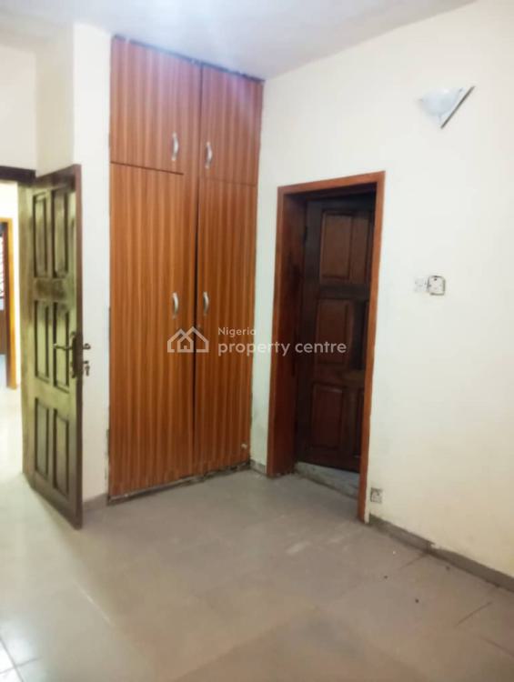 For Rent Room Available In A Shared Apartment, Unity Estate, Badore
