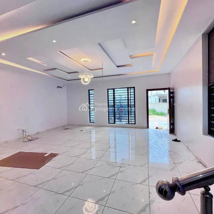 For Sale Beautifully Built 5 Bedroom Detached House With Swimming Pool