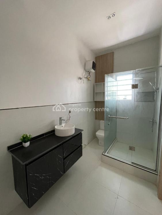 Luxury House, Lekki Phase 2, Lekki, Lagos, Semi-detached Duplex for Sale