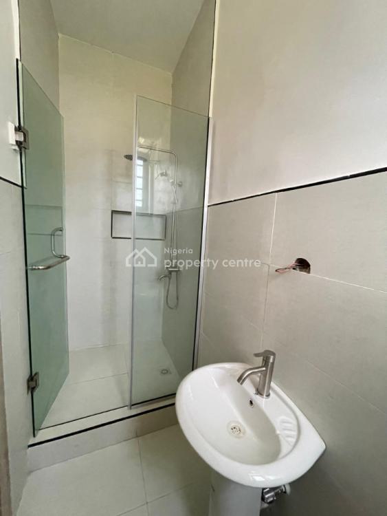 Luxury House, Lekki Phase 2, Lekki, Lagos, Semi-detached Duplex for Sale