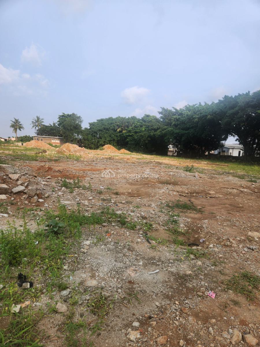 10,000 Square Meters Land, Makoko Road, Makoko, Yaba, Lagos, Residential Land for Sale