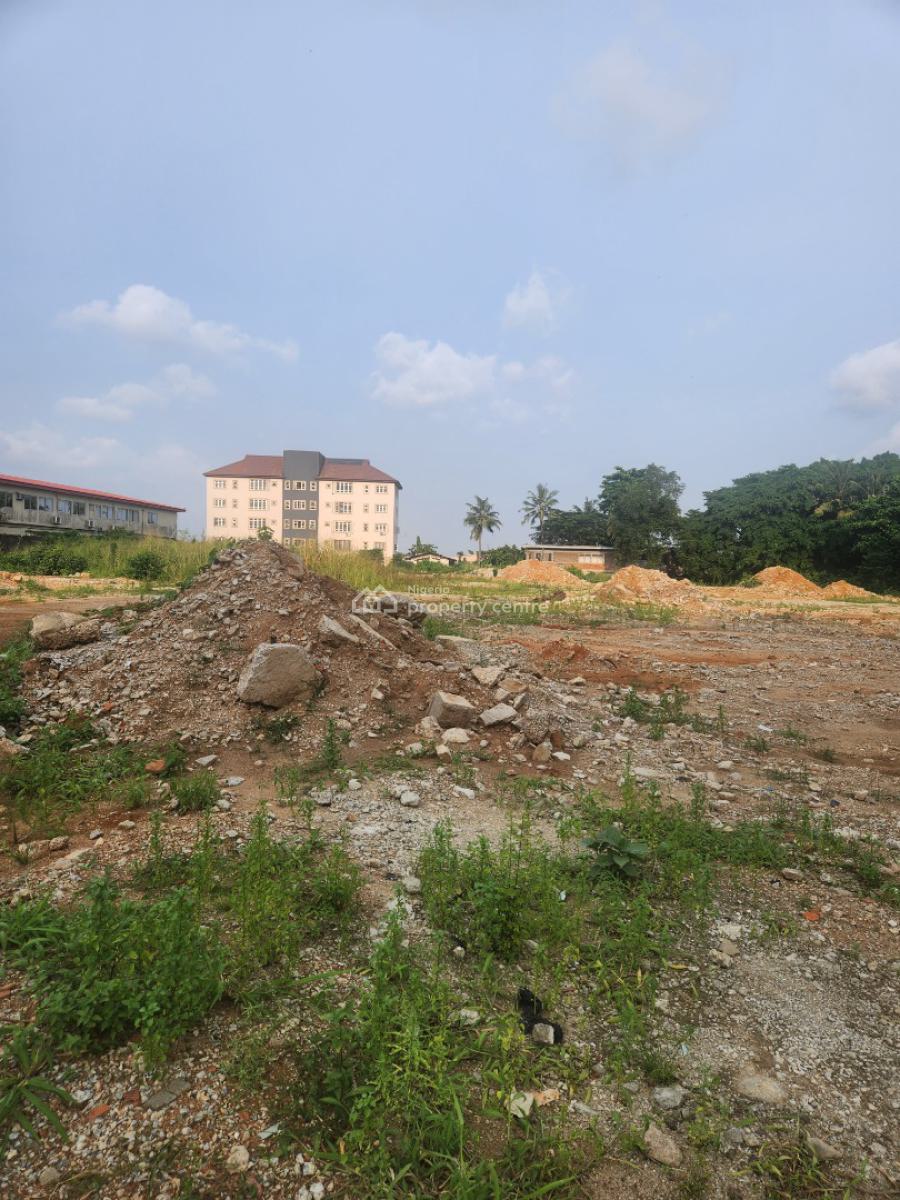 10,000 Square Meters Land, Makoko Road, Makoko, Yaba, Lagos, Residential Land for Sale