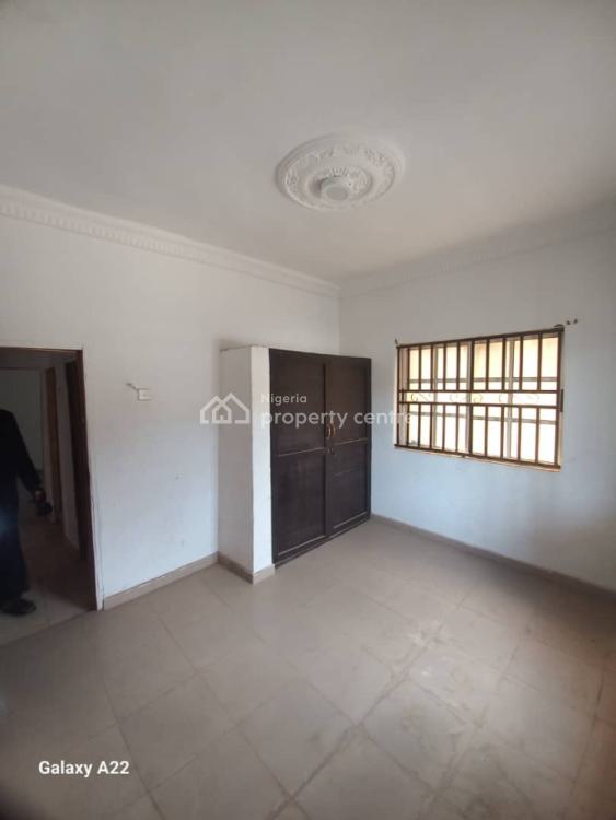 For Rent A Nice 3 Bedroom Flat, Golden Berry, Ologuneru, Ibadan, Oyo