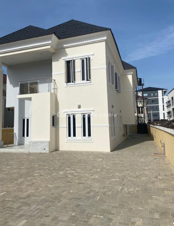 Lovely 5 Bedroom Duplex with 4 Portable Room Bq (700sqm Plot), Lekki Phase 1, Lekki, Lagos, Detached Duplex for Sale
