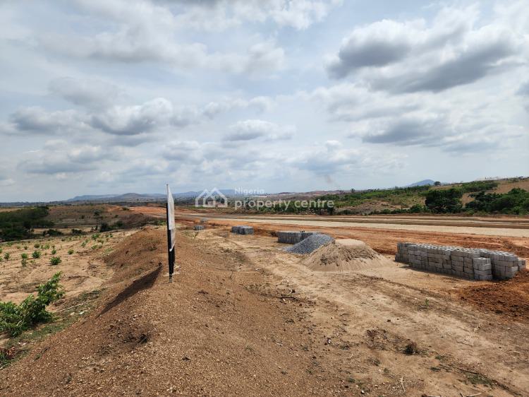 For Sale Luxurious 3 Bedroom Apartment For Productivity. 6 Months